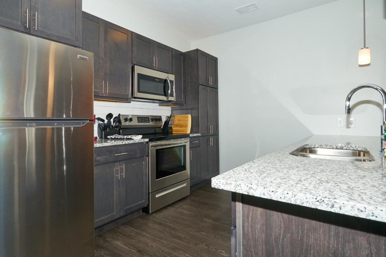 Modern Dwntwn 1 Bdrm Apt Pool Gym Free Parking Indianapolis Dış mekan fotoğraf